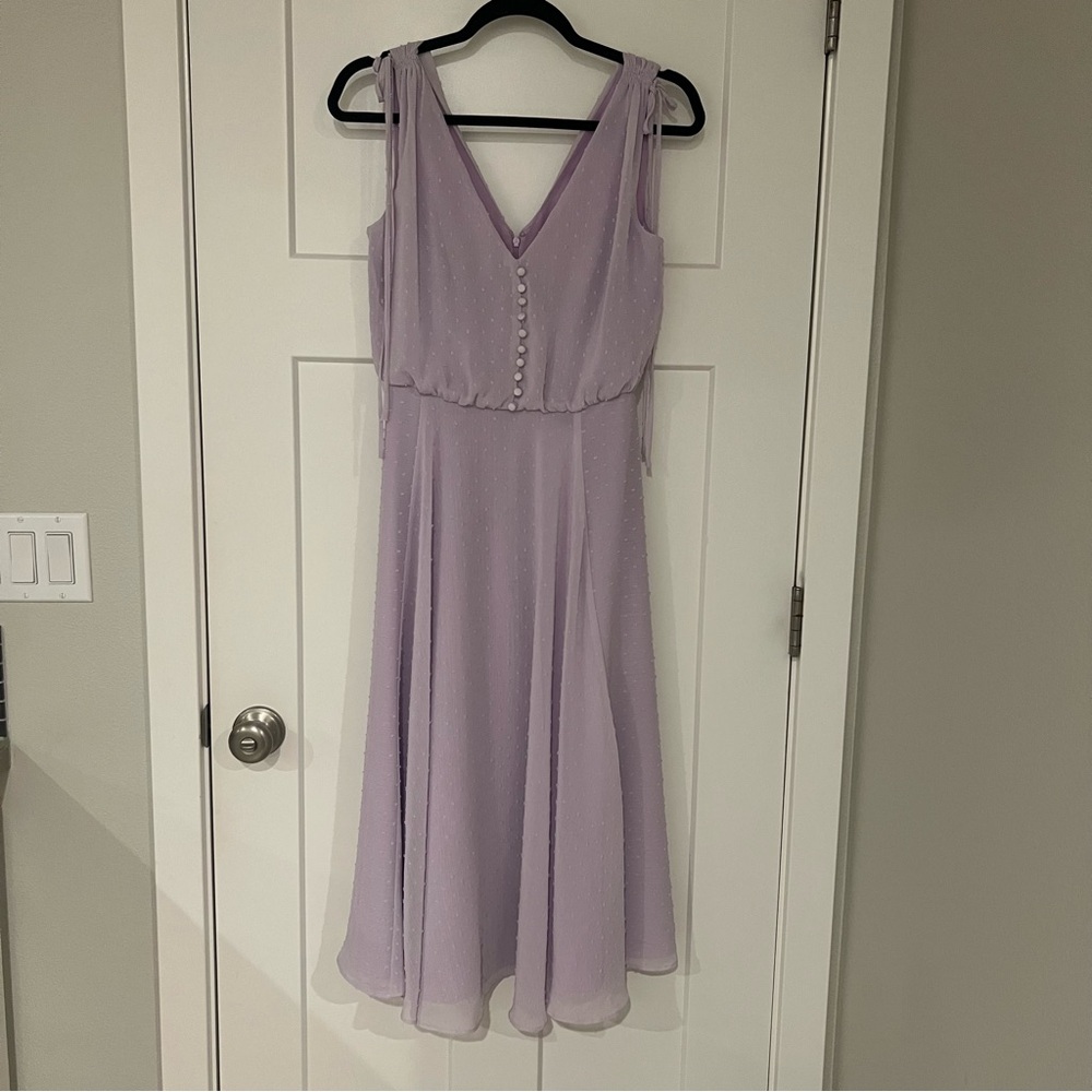 NWOT Gal Meets Glam Hillary Clip Dot Lilac Chiffon Midi Dress Size 2 - Picture 7 of 9